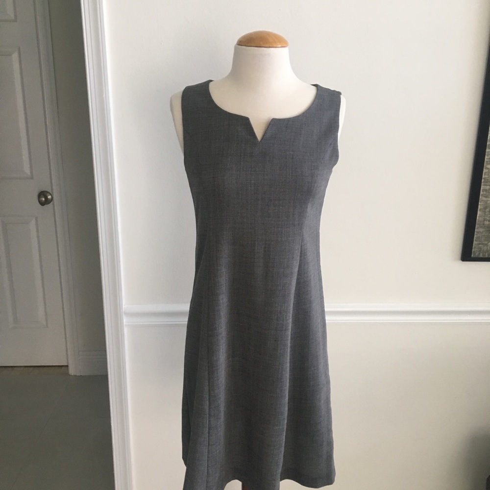 ELS Elloosae Classic 4 Gray Simple sheath dress